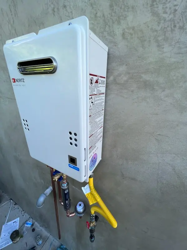 Tankless water heater installation for Brunswick Gardens homes